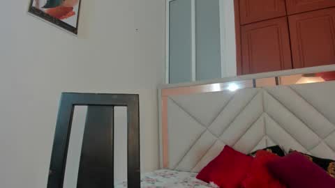 Snapshot of amberqueenx1 chatting on 3, 3, 2026 amberqueenx1 online show from 3, 3, 2026