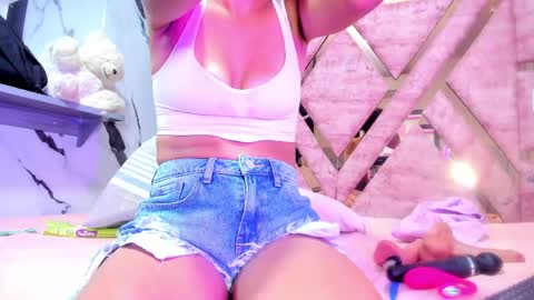 Amber online show from 3, 5, 2026