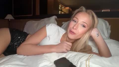 Ambre online show from 16, 3, 2026