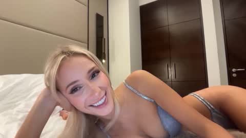 Ambre online show from 27, 3, 2026