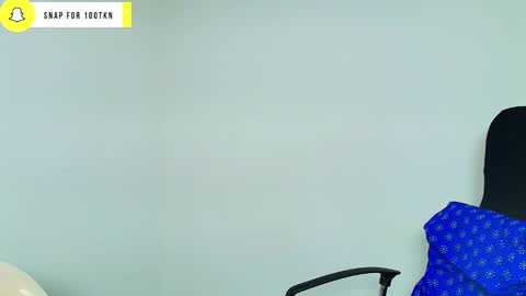 Snapshot of ameli_and_lucas chatting on 3, 12, 2024 Amelia Lucas online show from 3, 12, 2024