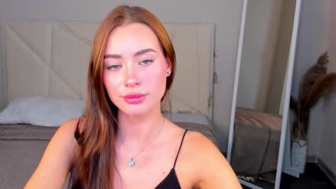 Snapshot of ameli_povilainn chatting on 25, 9, 2025 Ameli online show from 25, 9, 2025