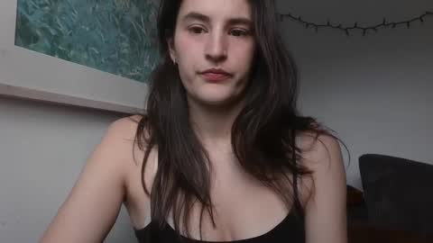 Amelia 3 3 3 online show from 17, 2, 2025