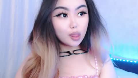 Amelia online show from 10, 6, 2026