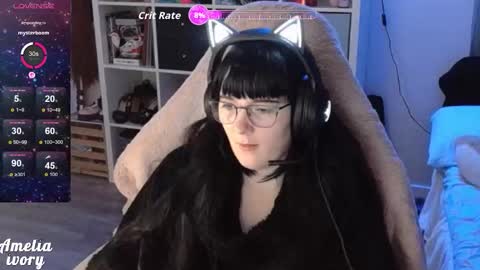 ameliaivory online show from 15, 10, 2025