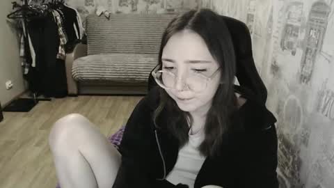 Snapshot of ameliakamishiro chatting on 9, 2, 2025 Amelia online show from 9, 2, 2025