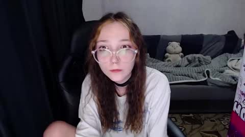 Snapshot of ameliakamishiro chatting on 5, 10, 2025 Amelia online show from 5, 10, 2025