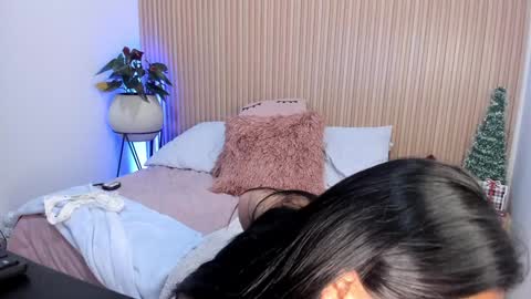 Snapshot of amelie_x chatting on 11, 12, 2024 Amelie online show from 11, 12, 2024