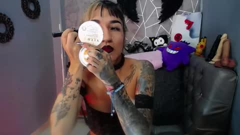 AMELIEROUS .. see you tomorrow  kisses online show from 10, 10, 2025