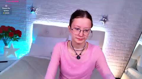 Amelie  online show from 9, 6, 2026