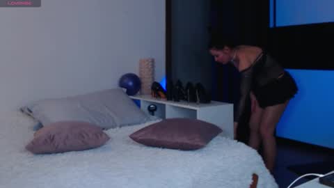 amelinamersi online show from 24, 2, 2026