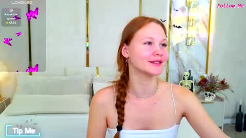 AmeliRoyse online show from 3, 11, 2025