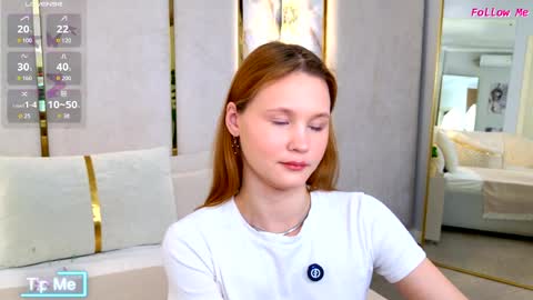 AmeliRoyse online show from 4, 4, 2026