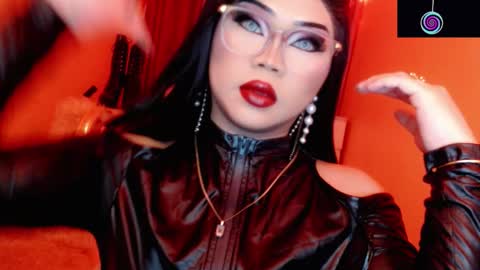 Snapshot of amiadoll chatting on 27, 2, 2026 Queen Mireska online show from 27, 2, 2026