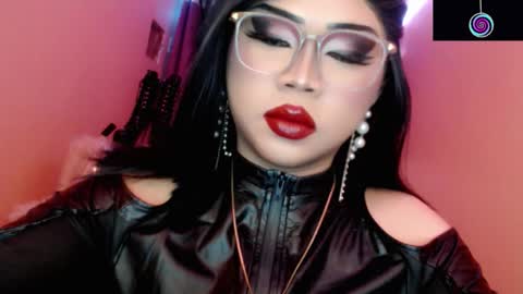 Queen Mireska online show from 9, 3, 2026