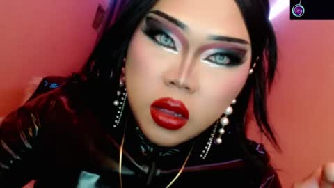 Queen Mireska online show from 12, 6, 2026