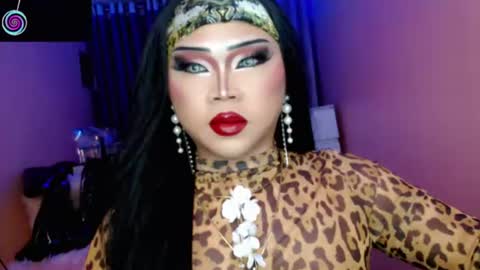 Snapshot of amiadoll chatting on 28, 7, 2026 Queen Mireska online show from 28, 7, 2026