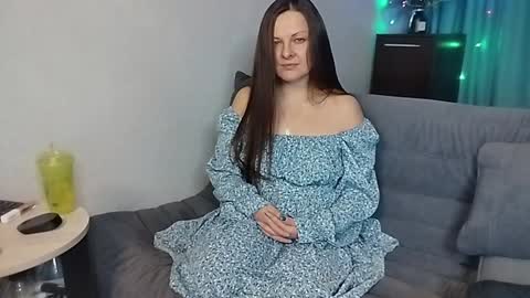 Mila online show from 2, 2, 2025