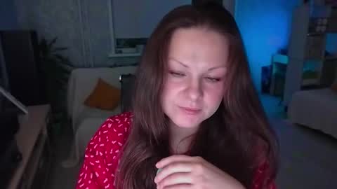 Mila online show from 8, 11, 2025