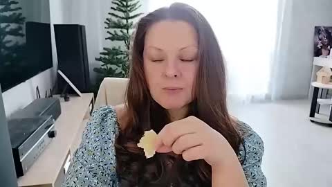 Snapshot of amilafran chatting on 9, 2, 2026 Mila online show from 9, 2, 2026