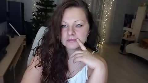 Snapshot of amilafran chatting on 14, 2, 2026 Mila online show from 14, 2, 2026