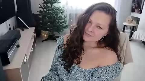 Snapshot of amilafran chatting on 15, 2, 2026 Mila online show from 15, 2, 2026