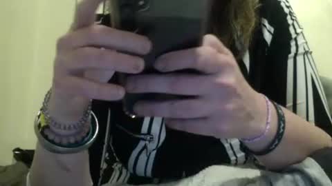 Snapshot of amileadivinestar0987 chatting on 20, 12, 2024 amileadivinestar0987 online show from 20, 12, 2024