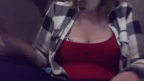 Snapshot of amileadivinestar0987 chatting on 28, 12, 2024 amileadivinestar0987 online show from 28, 12, 2024