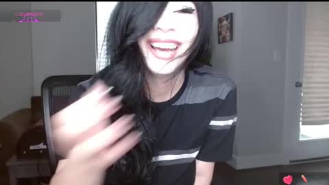 Snapshot of amilustxx chatting on 8, 1, 2025 amilust online show from 8, 1, 2025