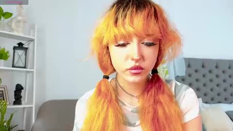    online show from 18, 4, 2026