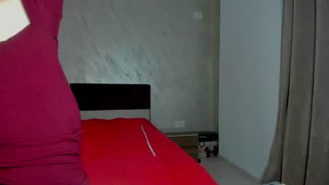 AmiraAnne online show from 28, 7, 2026