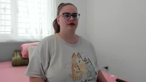 Amira Vyxen online show from 6, 4, 2026