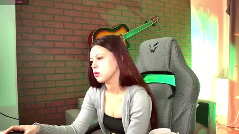 Amire online show from 8, 3, 2026