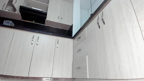 Amelya online show from 15, 12, 2025