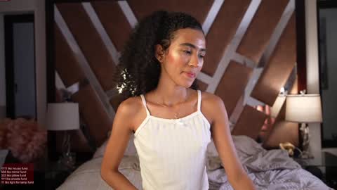 Snapshot of amnie_ chatting on 11, 1, 2025 RETURN 30TH 100 explicit on online show from 11, 1, 2025