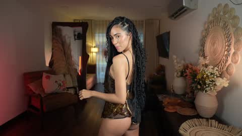 Snapshot of amnie_ chatting on 1, 2, 2026 RETURN 30TH 100 explicit on online show from 1, 2, 2026