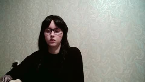 Amomira honeyx online show from 15, 2, 2026