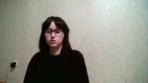 Amomira honeyx online show from 28, 3, 2026