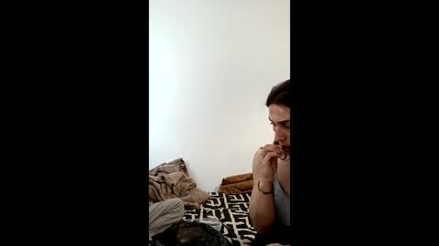 amor_fatia online show from 10, 6, 2026