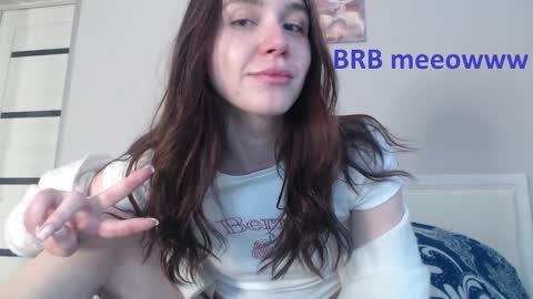 Snapshot of amoremeoww chatting on 22, 3, 2026 miss unforgettable online show from 22, 3, 2026