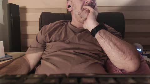 AmorLin online show from 8, 4, 2026