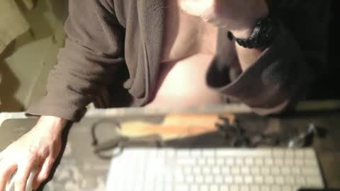 amslave4f online show from 10, 2, 2026