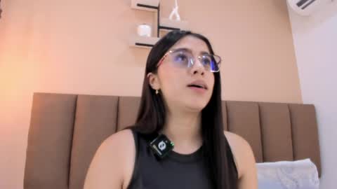 amy__wats0n online show from 3, 6, 2026