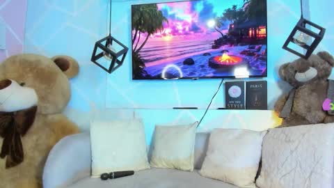 Emy Noa  online show from 4, 3, 2026