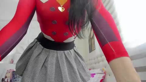 Amy Caroland online show from 31, 10, 2025