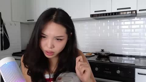 Snapshot of amyalwayshere chatting on 15, 1, 2025 girl next door named Amy online show from 15, 1, 2025