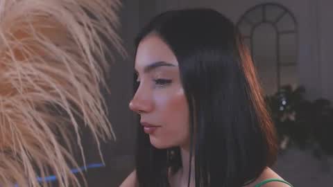 Amy Armstrong online show from 14, 11, 2025