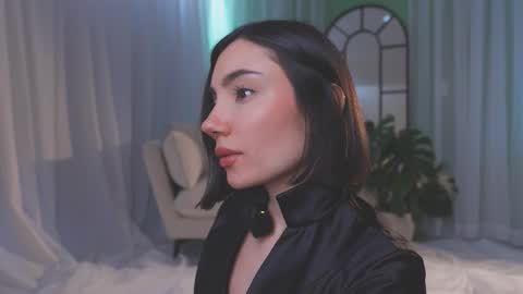 Amy Armstrong online show from 13, 3, 2026