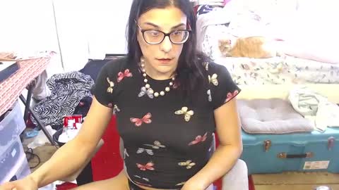 Trashely Gimpson online show from 12, 2, 2025