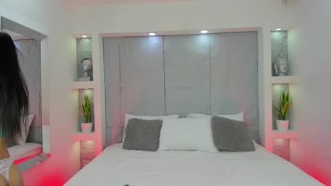 amy online show from 11, 11, 2025